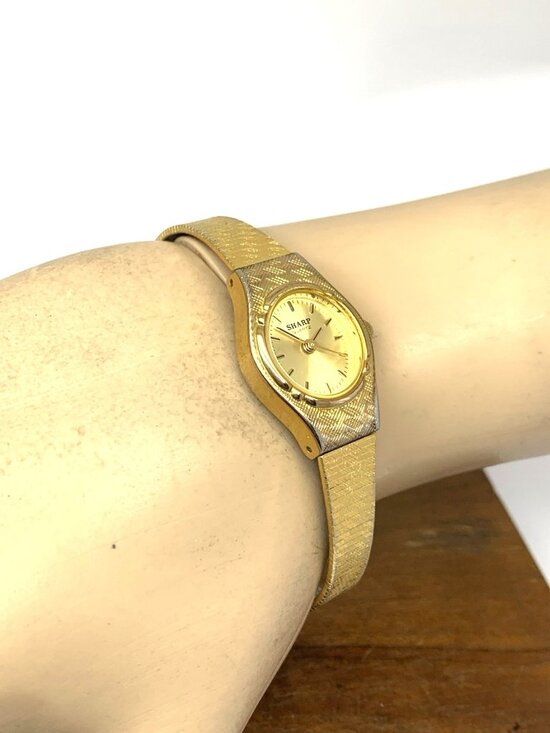 Sharp Women\'s Watch 377 Vintage Quartz Gold Dial Stainless Steel 19mm main image 9